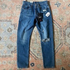 Brand new Levi’s High-rise skinny jean!